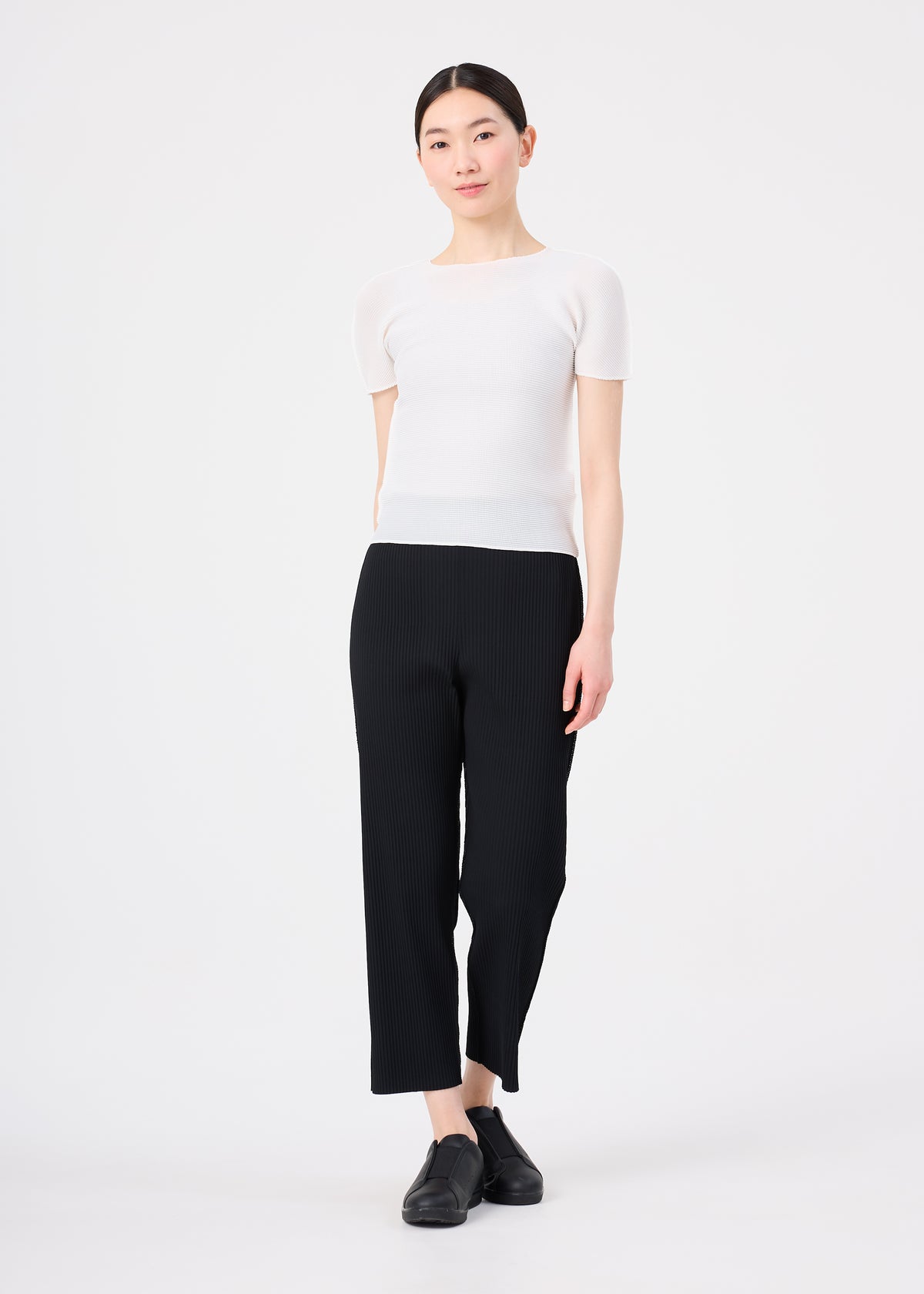 STRETCH PLEATS、ウィメンズ_トップス_トップ、着用画像3