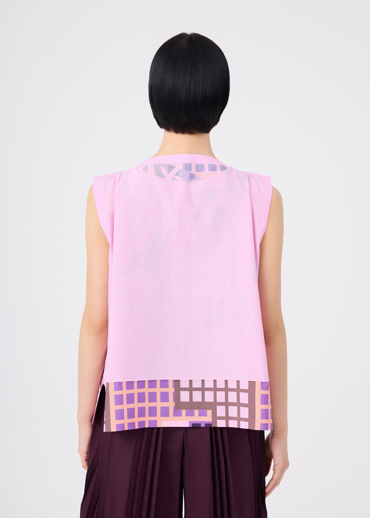 BUILDING PRINT SHIRT、ウィメンズ_トップス_トップ、着用画像2