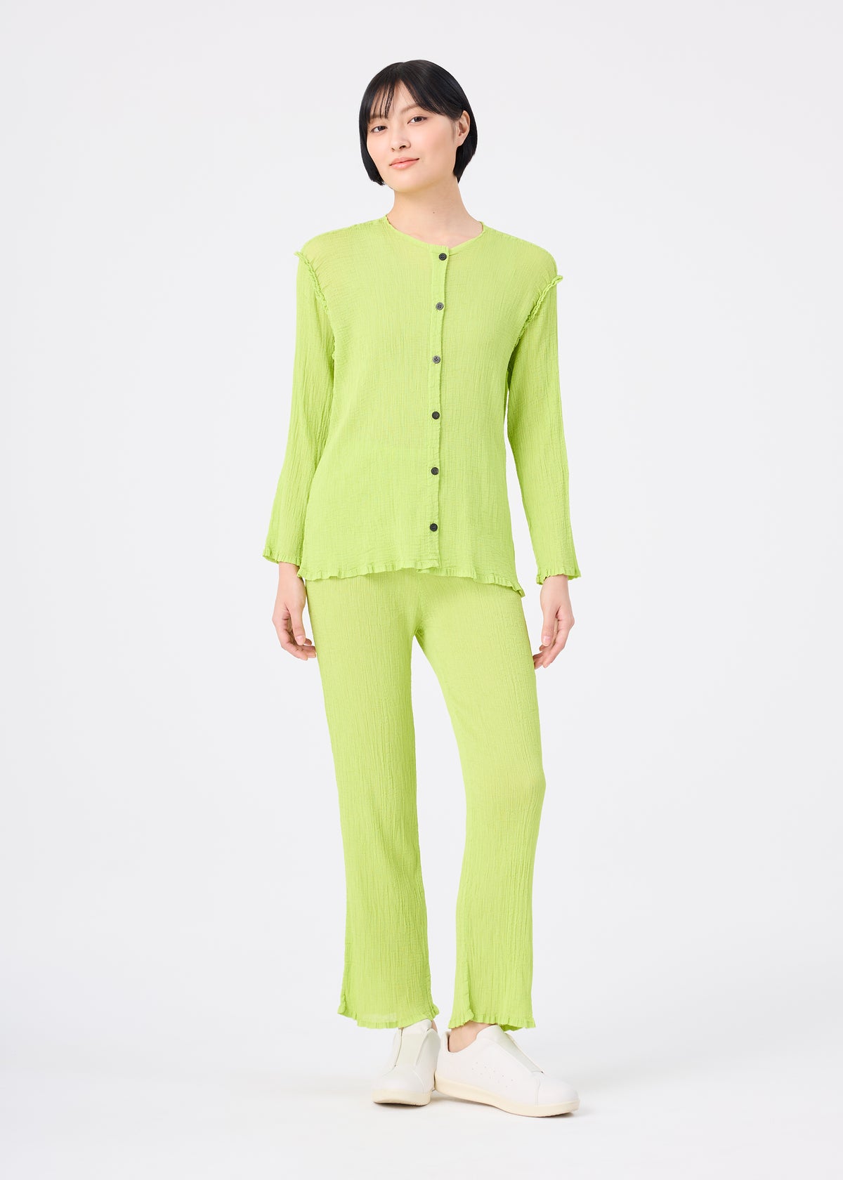 SEE-THROUGH CREPE COLOR、ウィメンズ_トップス_カーディガン、着用画像3