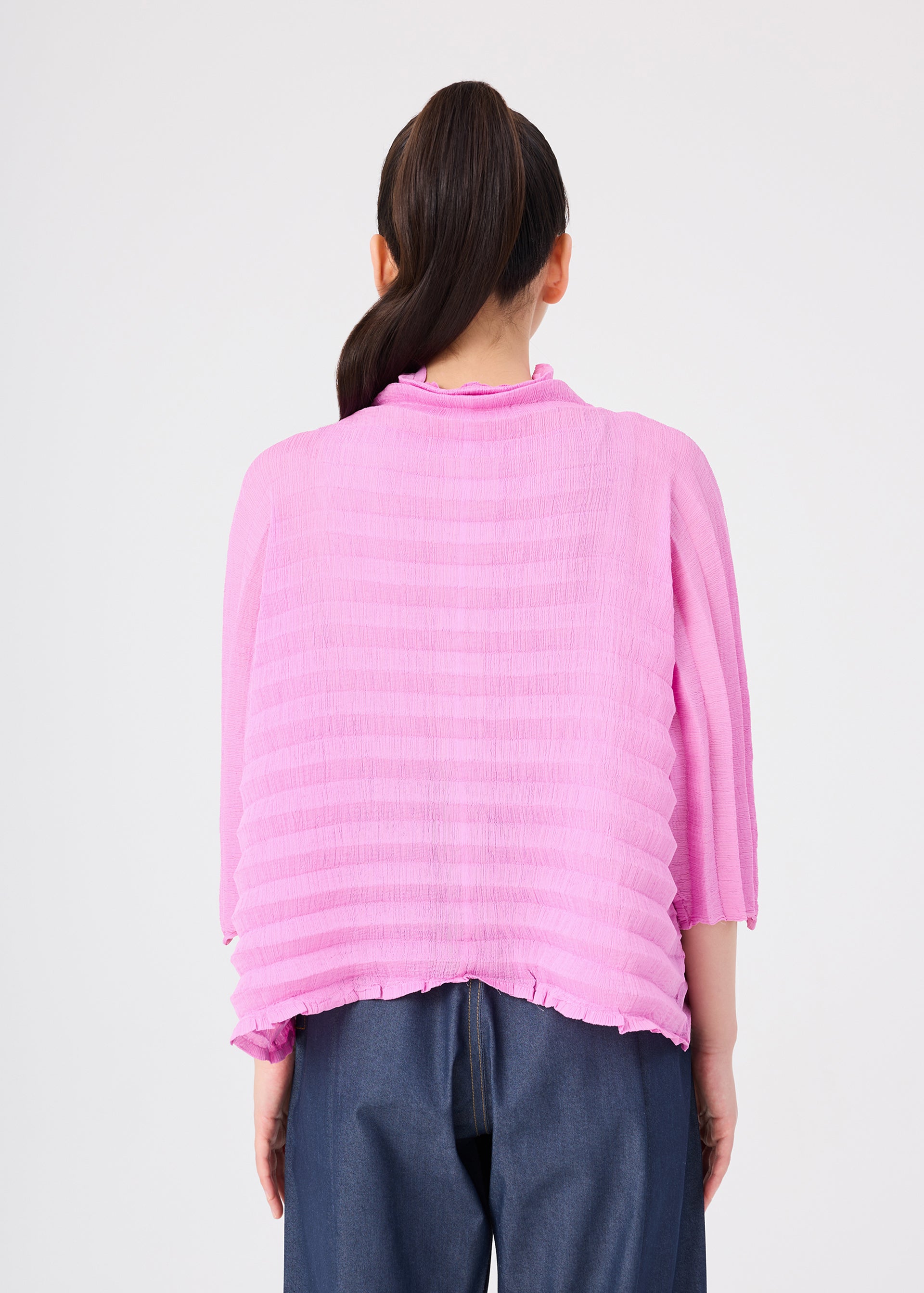 ACCORDION SEE-THROUGH CREPE、ウィメンズ_トップス_カーディガン、着用画像2