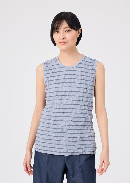 STRIPE MERINGUE T-SHIRT、ウィメンズ_トップス_トップ、着用画像1