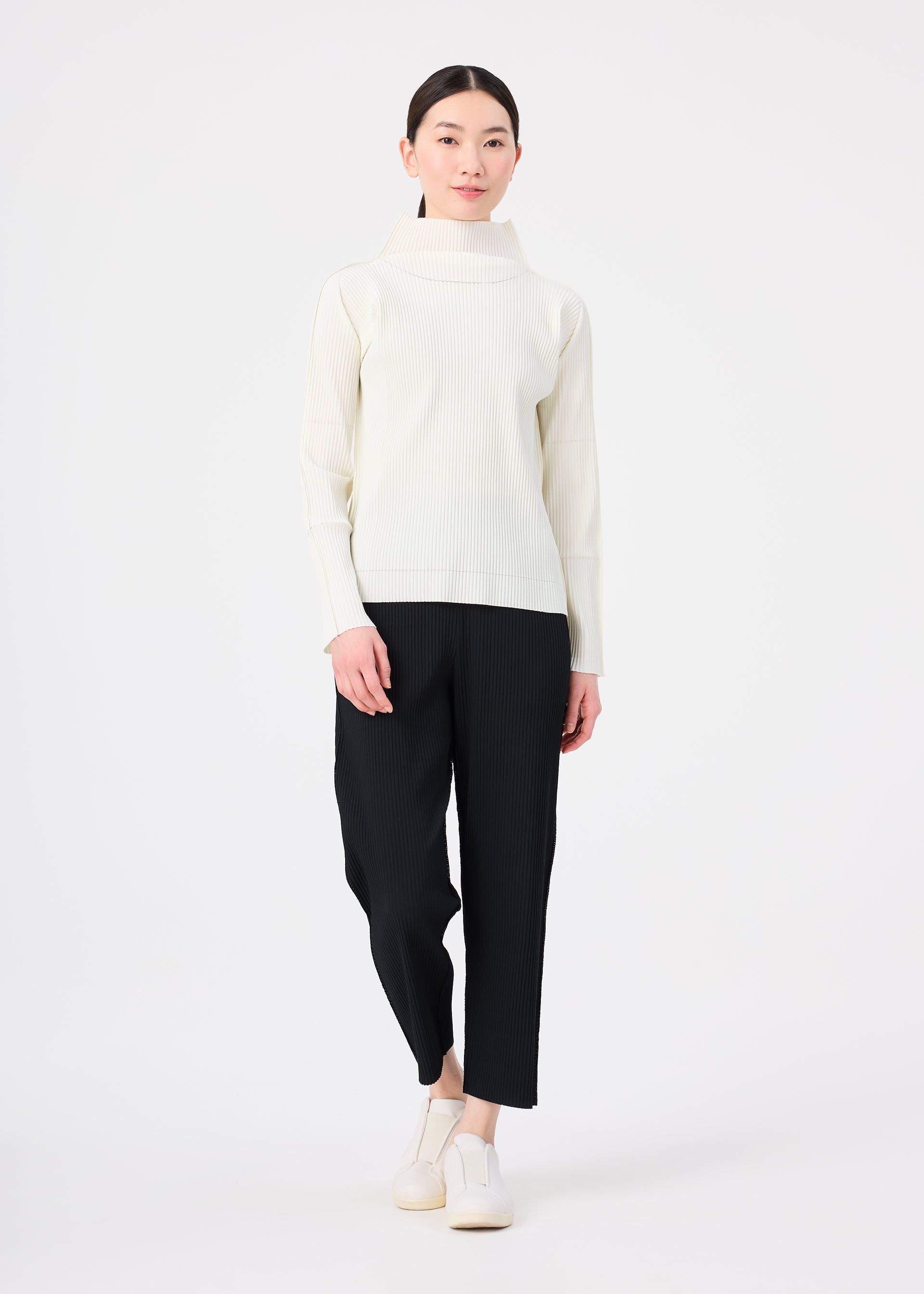 FINE KNIT PLEATS、ウィメンズ_トップス_トップ、着用画像3