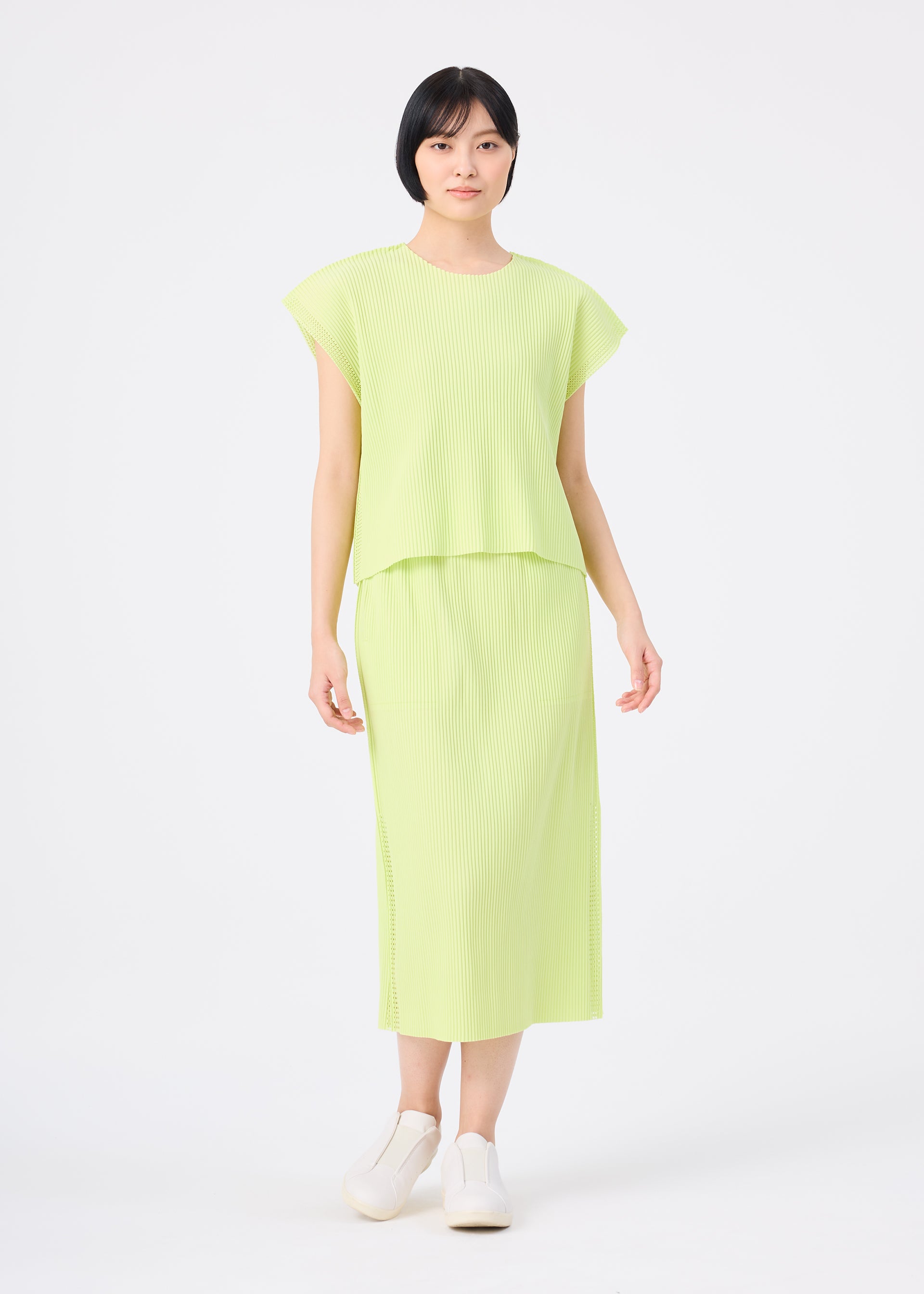 MESH PLEATS、ウィメンズ_トップス_トップ、着用画像3