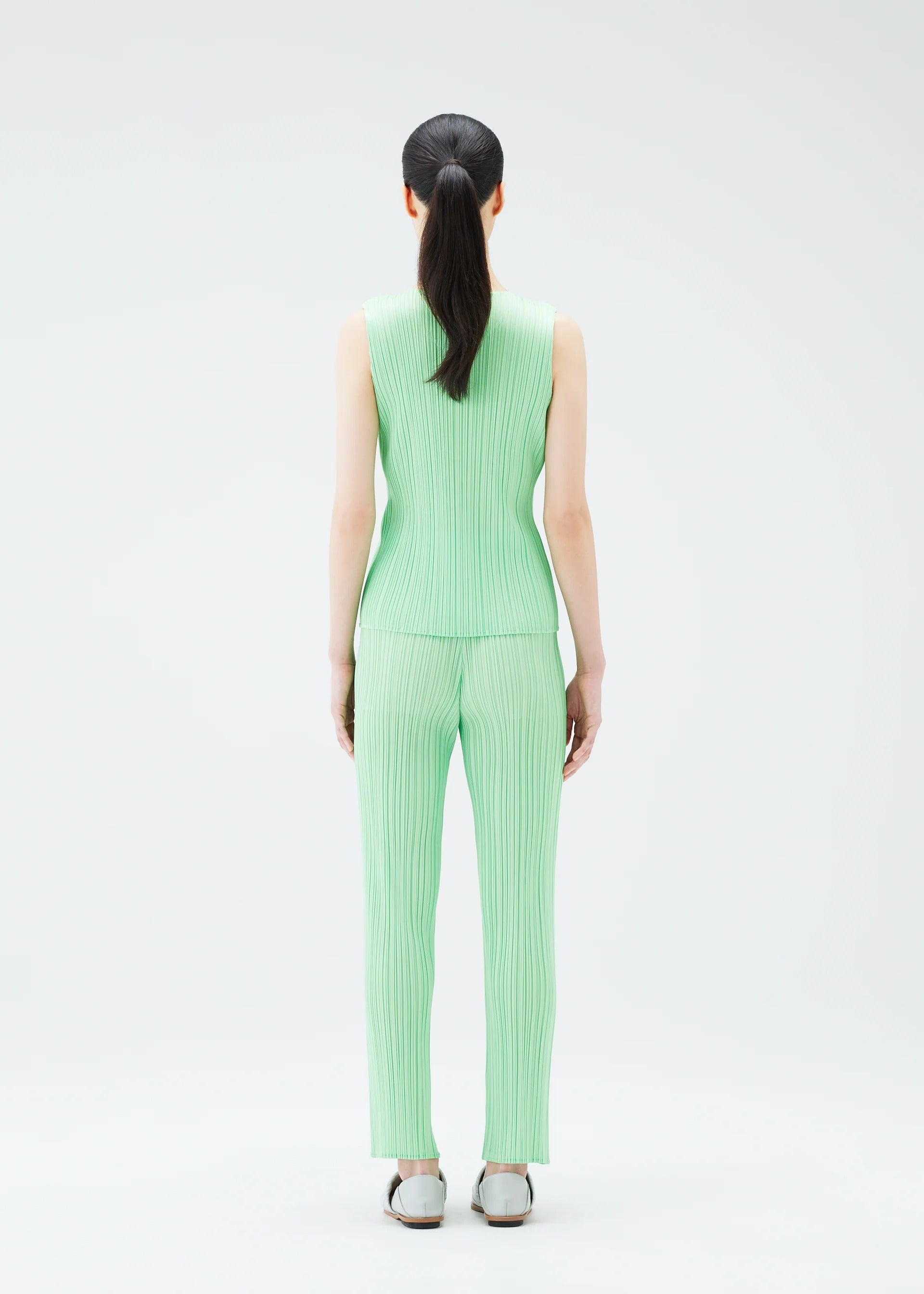 NEW COLORFUL BASICS 4、ウィメンズ_トップス_トップ、着用画像3