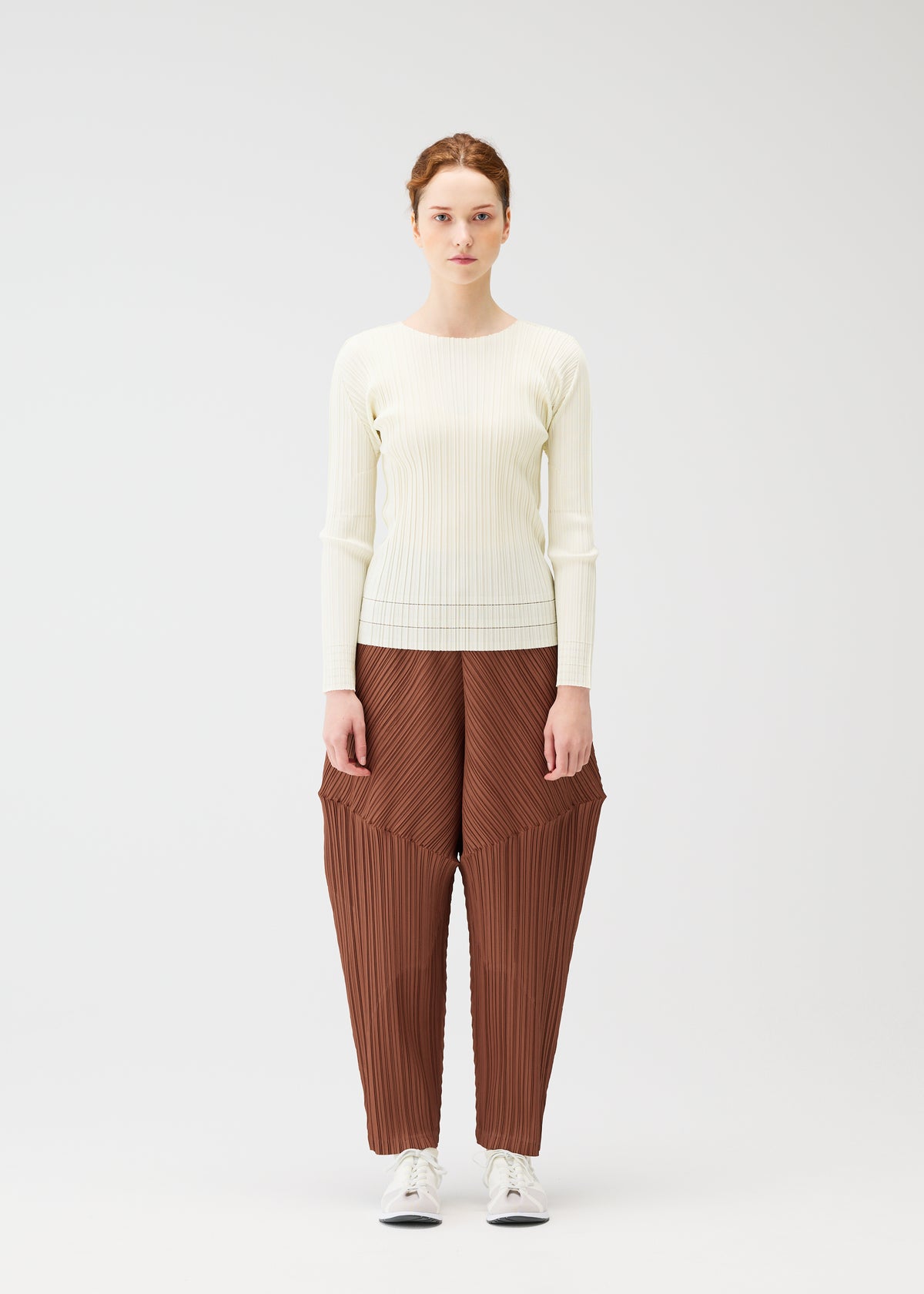 SOFT PLEATS、ウィメンズ_トップス_トップ、着用画像1