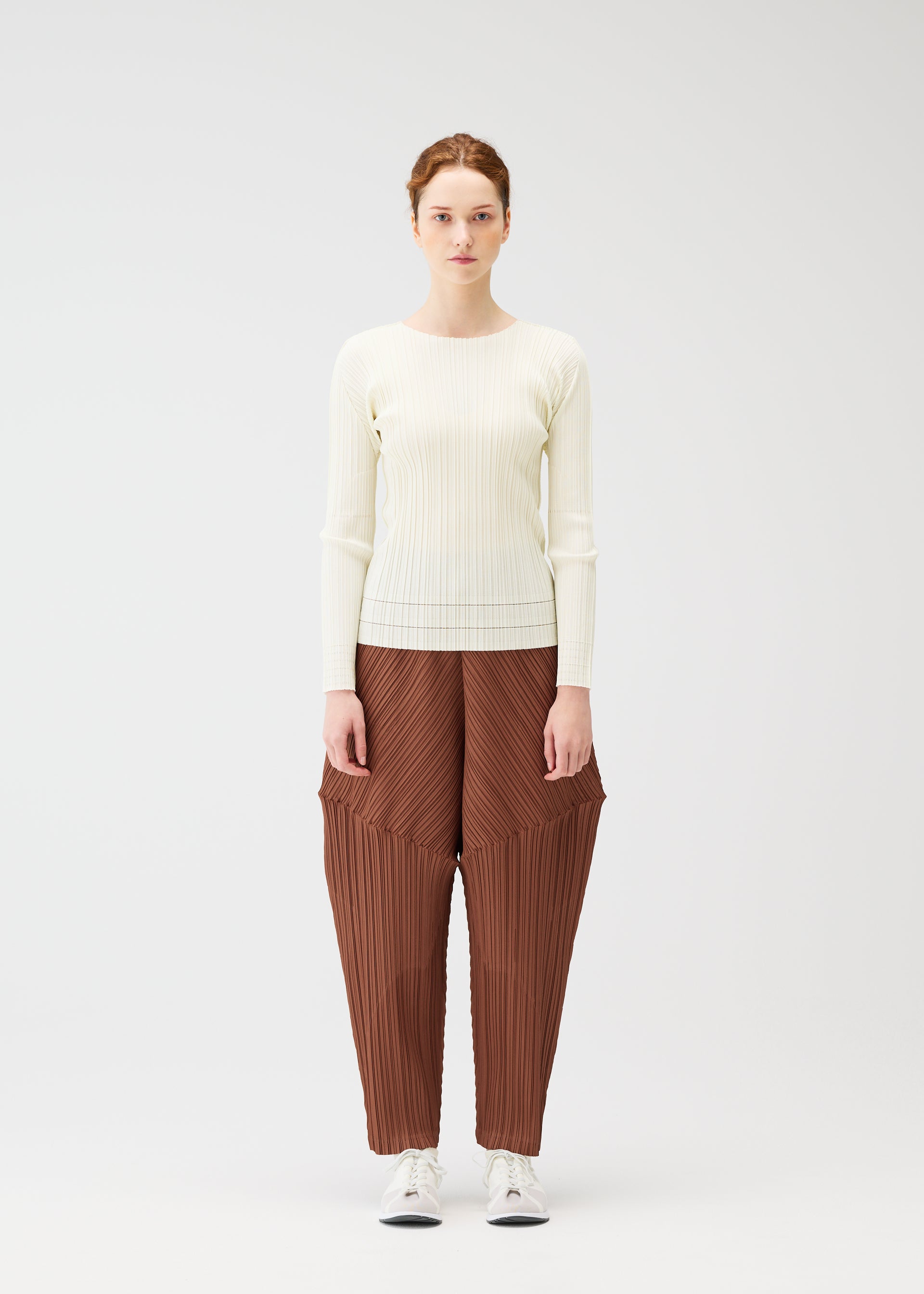 SOFT PLEATS、ウィメンズ_トップス_トップ、着用画像1