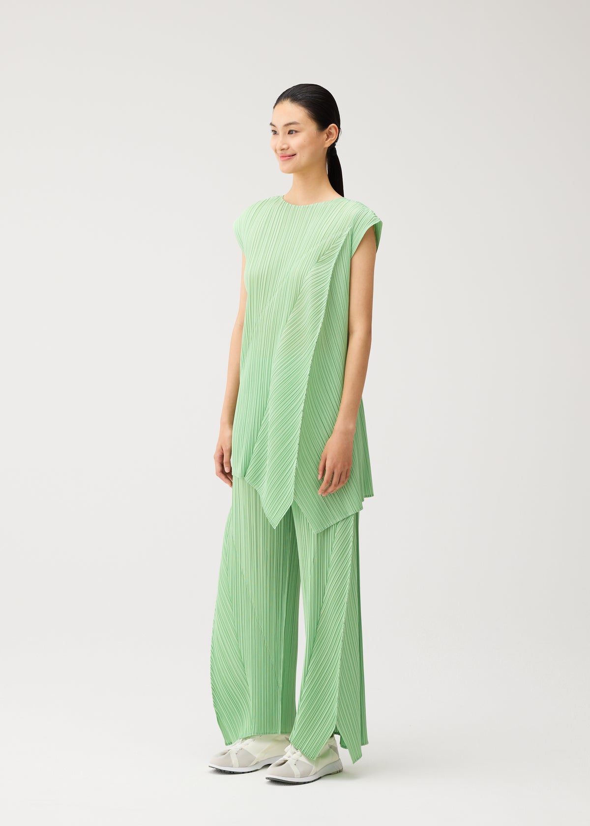 FOLD、ウィメンズ_パンツ、着用画像2
