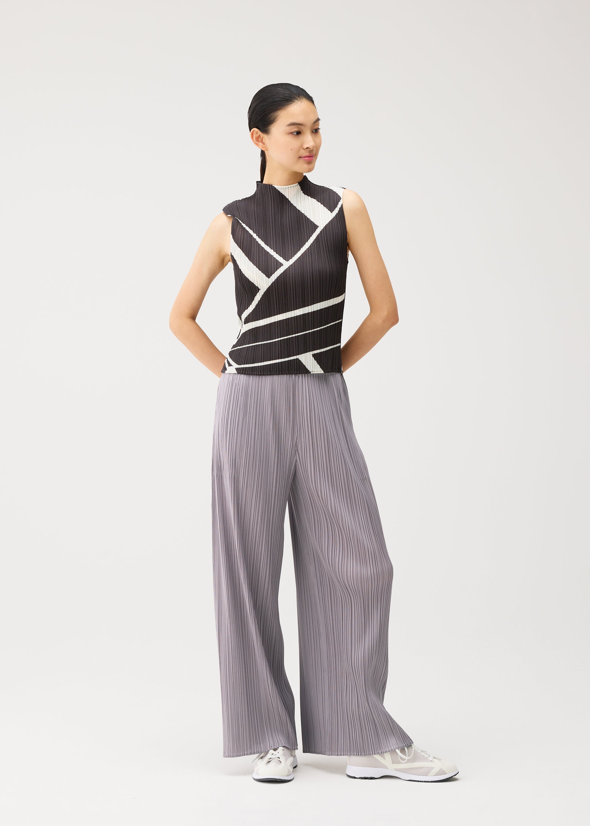FOLD LINE、ウィメンズ_トップス_トップ、着用画像4