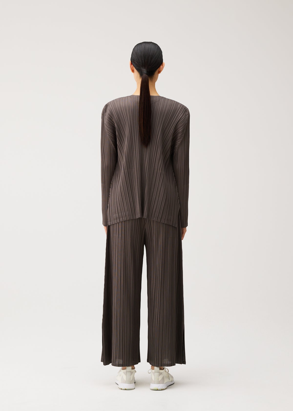 MELLOW PLEATS、ウィメンズ_トップス_カーディガン、着用画像3