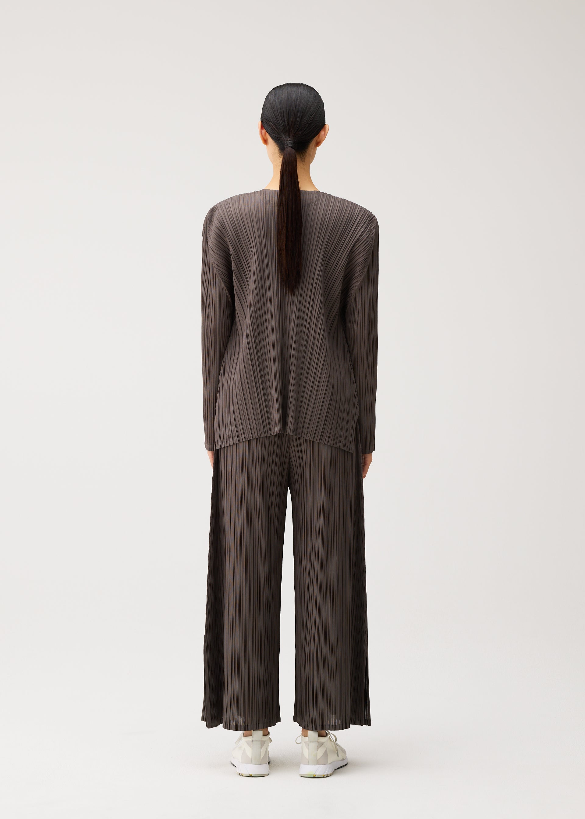 MELLOW PLEATS、ウィメンズ_トップス_カーディガン、着用画像3
